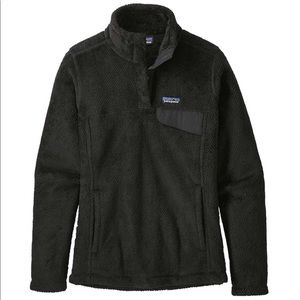 Patagonia black snap t pullover